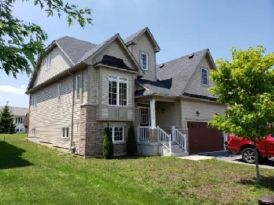 1 Private Room for Rent in Wasaga Beach Image# 1