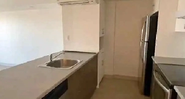 Lease transfer for a 1 bedroom apartment (3½) in Ville-Marie Image# 1