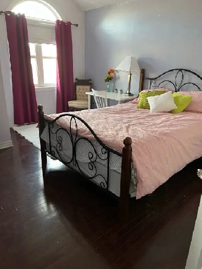 Luxury Rooms Near Algonquin, Barrhaven, Amazon Incl Image# 1
