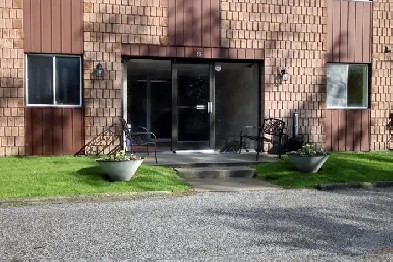 2 bedroom in Quiet, Clean and Secure building in Chatham Image# 1