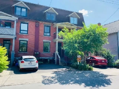 Townhome for Rent Ottawa 176 Gladstone Avenue Image# 10