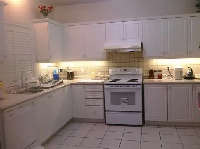 Frnished Large, Clean  Bdrm for Rent.$1,000 /month ALL INCLUSIVE Image# 7