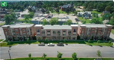 2 Bedroom Apartment - Multi Level Townhouse Image# 1