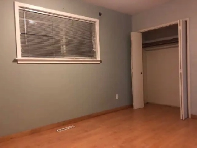 Room for Rent 900 Everything Included Image# 1