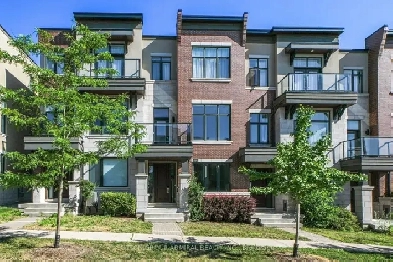 Luxury 2063 sqft townhouse in Valleys of Thornhill Image# 1