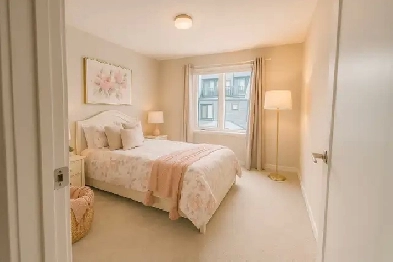 Private room in Barrhaven (quiet, peaceful) Image# 2