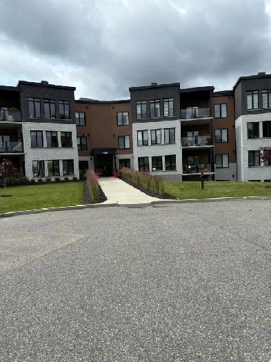 51/2 ascenseur garage dans l’est Sherbrooke Image# 4