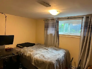 Basement Room for Rent from August 1 in Lawrence and Brimley Image# 3