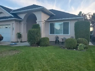 Room for rent in stunning Fully Furnished estate house Image# 6
