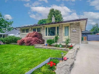 Meticulously maintained bungalow! Image# 10