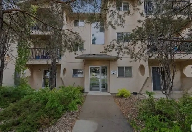 For Rent – 2 Bed / 1 Bath Condo in Mature Athlone Community – Av Image# 14