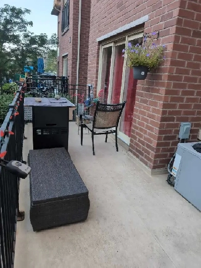 $2800everything included 3 bedroom Townhouse for rent Image# 1