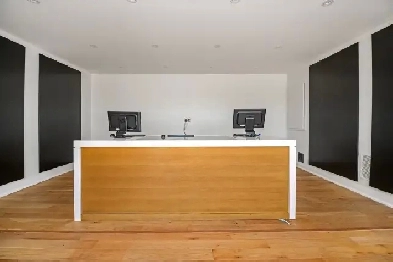 FOR RENT 1400sq ft Office at 11840 Keele Street with Bathroom Image# 6