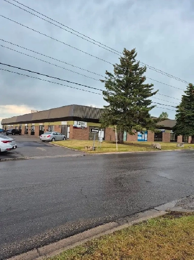 1,486 SF Bay   Mezz FOR SALE - in Horizon Image# 2