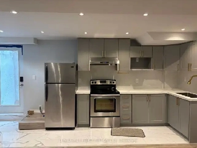 NEWLY RENOVATED 2 BEDROOM BASEMENT IN STOUFFVILLE ! Image# 7