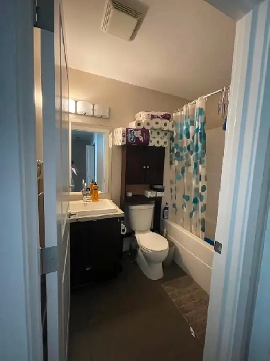 Room for rent Downtown FortMcmurray Near Keyano School Image# 1