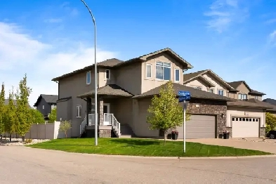 4302 Skinner Pl - Custom Built 2 Storey In Harbour Landing Image# 11