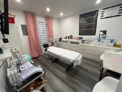 Bureau nouveau à louer - Laval | Professionnel | Moderne Image# 4