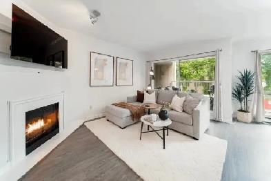 302 985 W 10TH AVENUE Image# 1