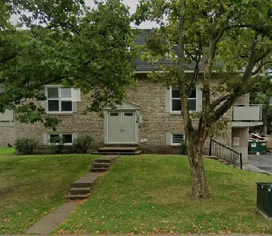 Beautiful 4 Bedroom Condo Image# 1