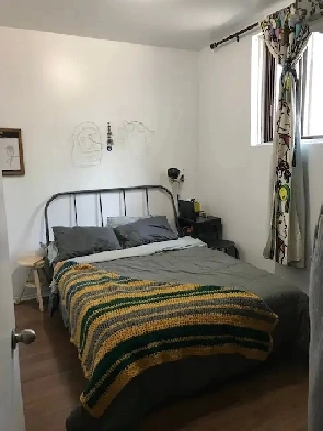 3 1/2 m Image# 2