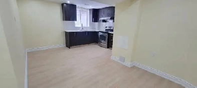 Room in 2 Bedroom Legal Basement - Brampton Image# 2