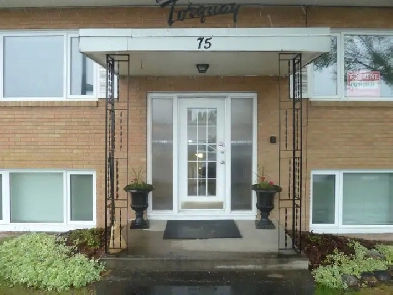 Cambrian Heights N.W Calgary AB Image# 4