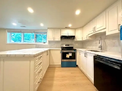 2 Bedroom Detached Home for Lease in Kitchener Image# 1