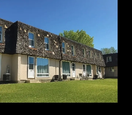 3 Bedroom Townhouse for rent Image# 1