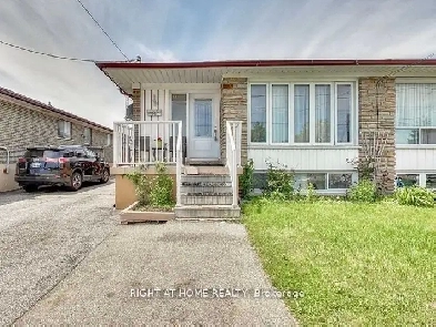 Move-In Ready! Bright 3-Bedroom Upper-Level Bungalow Image# 1