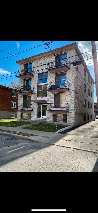 4 1/2 Vieux Longueuil, libre Image# 8