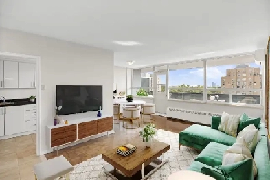 Renovated 1 Bedroom @ Yonge and Davisville Image# 1