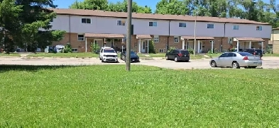 3 Bed Townhouse Image# 1