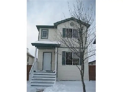 MARTINDALE, 4 BEDROOM, FULLY DEVELOPED 2-STOREY! Image# 4