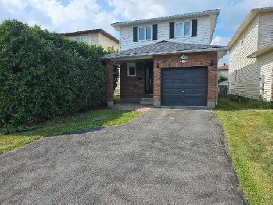 Fully renovated home for sale in Orleans! Image# 10