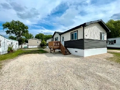 Brand New  Unit - Pine Ridge Village Image# 5