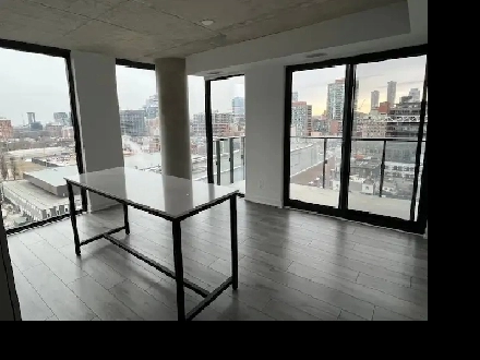 new cond 2 bedroom 2 bathroom near TMU Toronto to rent in Sep Image# 1