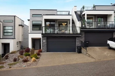 Stunning Townhouse on Middleton Mountain! Image# 1