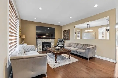 3942 Zanzibar Crescent, Windsor ON Image# 1