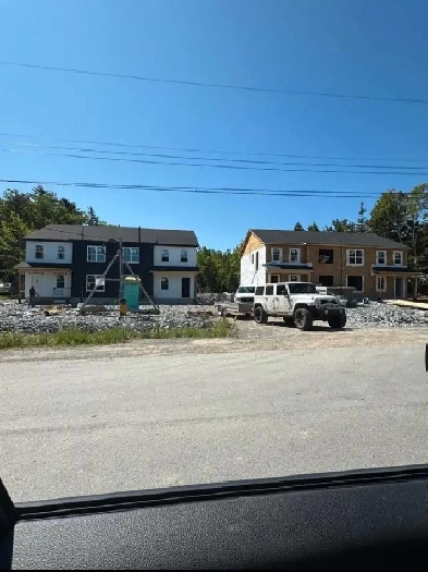 Looking for roommate in new 2 bed 2 bath Image# 1
