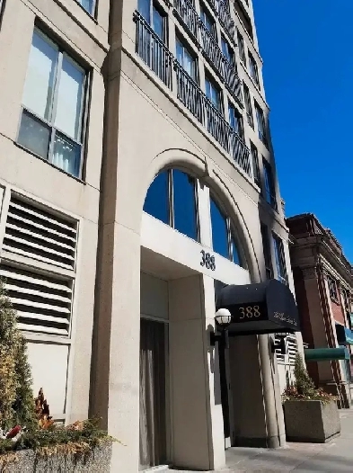 Large 3 Bedroom Apartment Rosedale Ravine Image# 4
