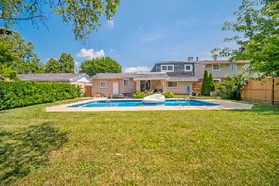 3-level Side Split with Pool for Sale_71 Parry Dr, Chatham! Image# 3