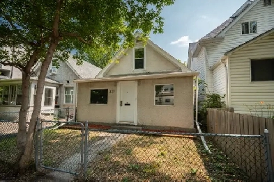 FOR SALE: 311 Toronto Street - Fantastic Value Here! Image# 10