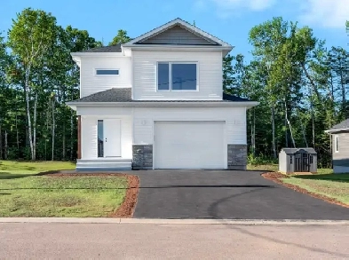 4 Bedroom home with 1 bedroom in-law (separate entrance) Image# 9