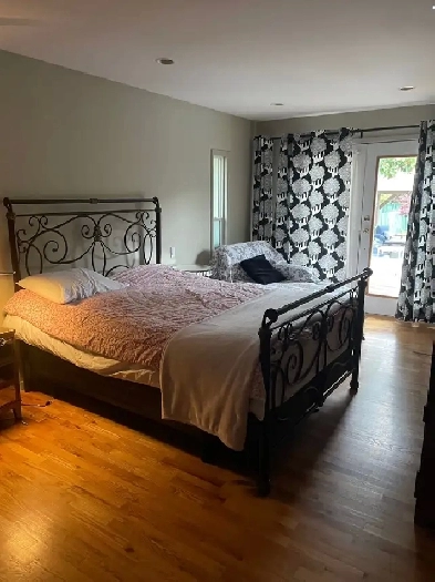 Room for Rent in Valleyview – All Utilities Included! $950/month Image# 2