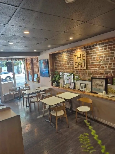 Restaurant on Bloor Street west for sale Image# 4