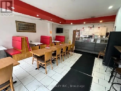 Scarborough Plaza Gem – Restaurant for Sale Image# 1