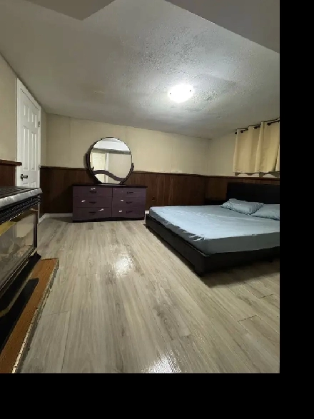 Bedroom Basement for Rent Port Credit Mississauga Image# 3