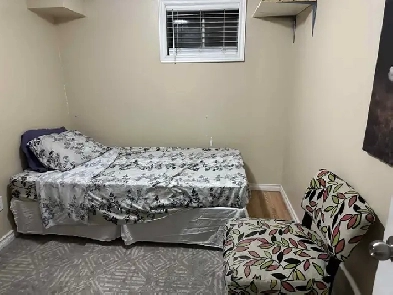 Private for Female ,in a  Basement close to Bus Stop, Brampton, Image# 4