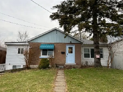 5 FURNISHED ROOMS for rent-10 MIN FROM MAC - 50% OFF FIRST MONTH Image# 1